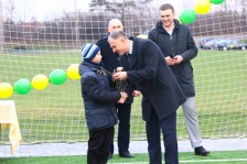 Открытие футбольной площадки в Коложском парке